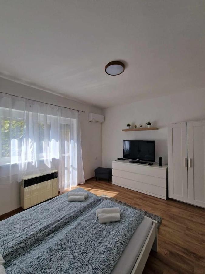 Szofi Apartman Appartement Szeged Buitenkant foto